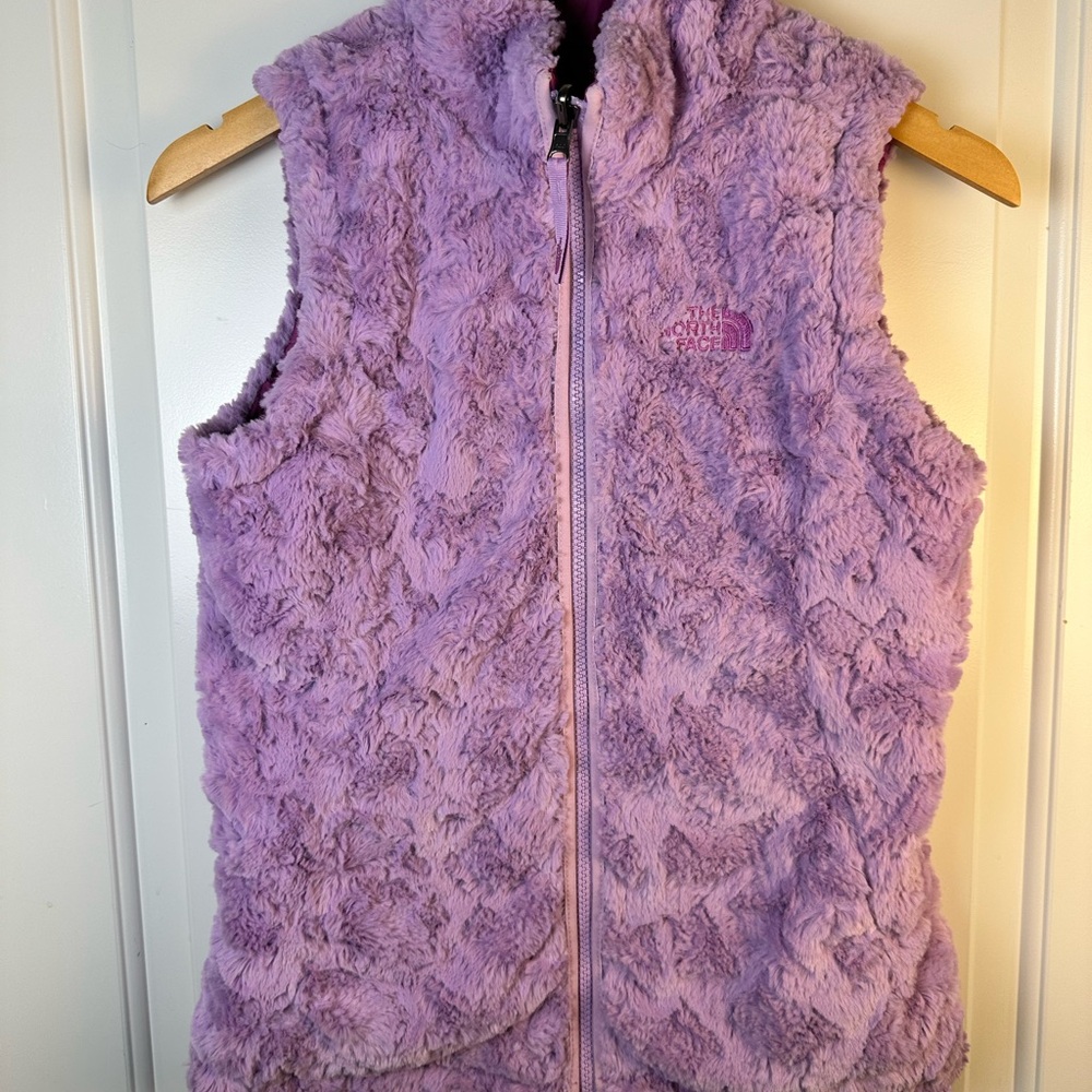 The North Face Magenta Reversable Puffer Vest - Picture 6 of 11